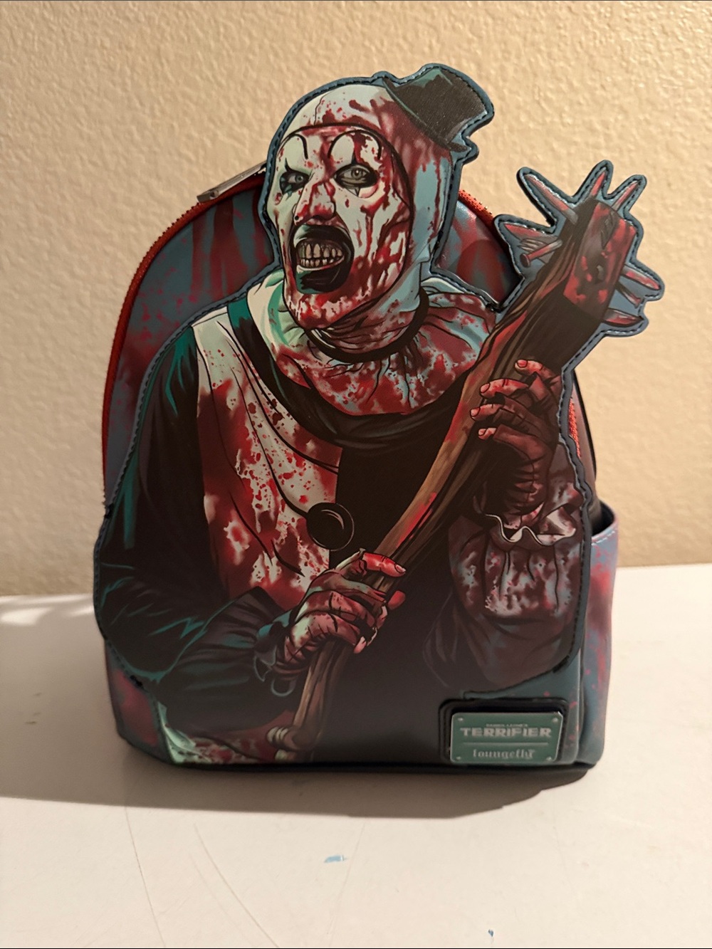 oungefly Terrifier Art the Clown Mini Backpack Entertainment Earth Exclusive NWT